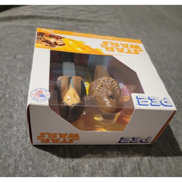 Star Wars Solo Movie Pez Dispensers Han Solo and Chewbacca NIB SEALED - Picture 5 of 8